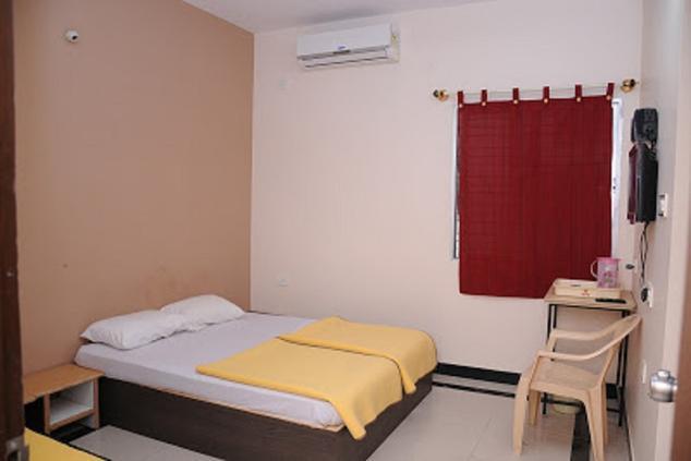 Gks Residency Hotel 2*