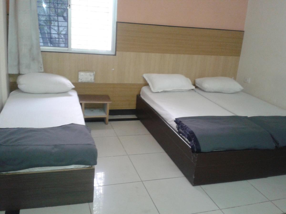 Gks Residency Hotel 2*