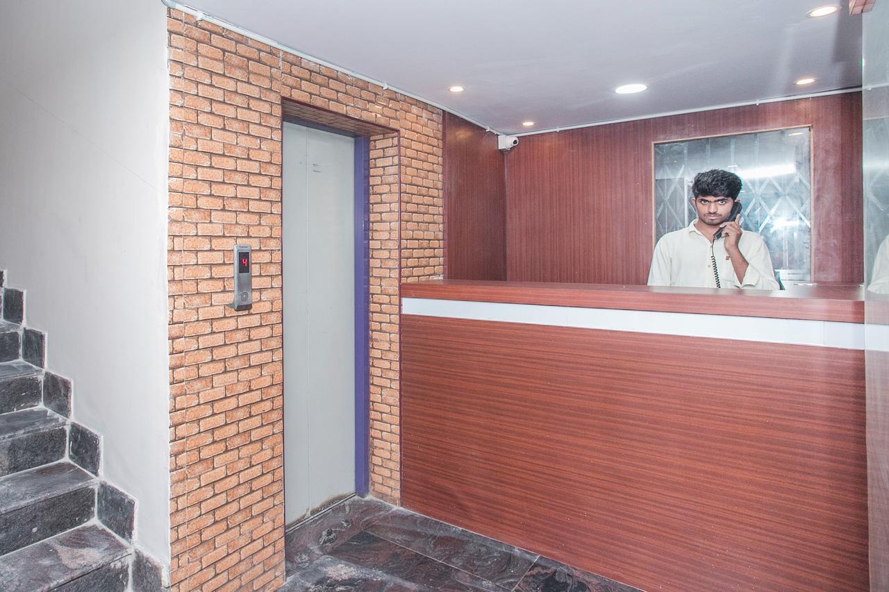 Oyo 14519 Sunrise Residency Hotel