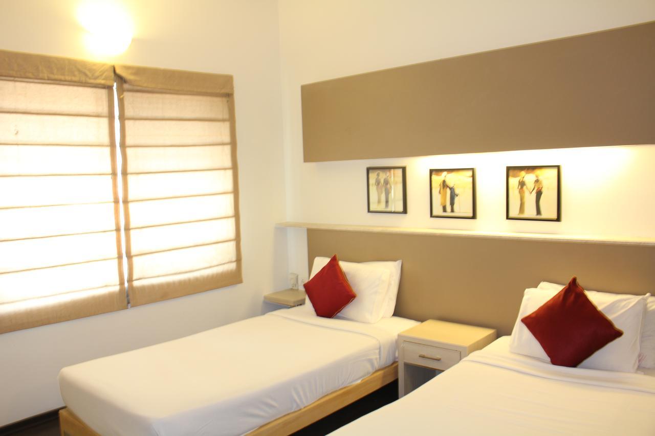 Hotel Amc Comforts