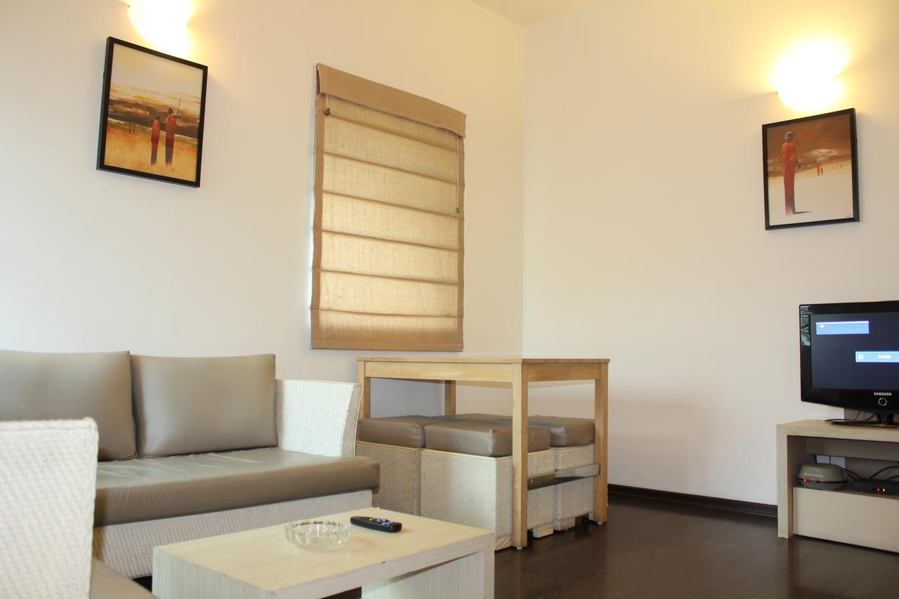 Amc Comforts Hotel 3*