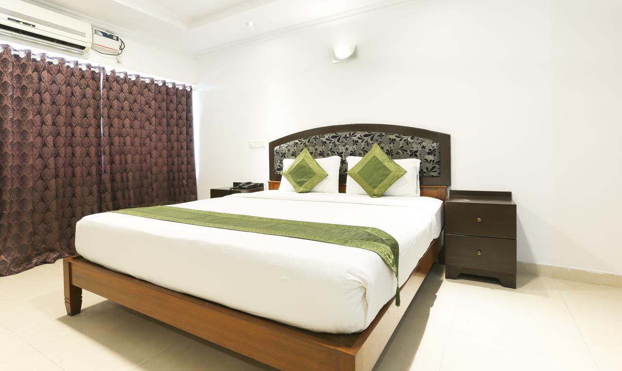 Octave Fairway Hotel