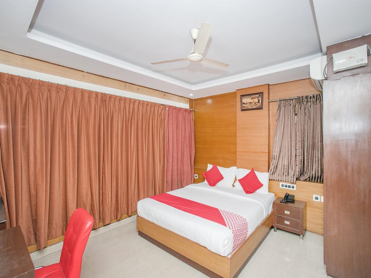 Oyo 14204 Comfort Residency 3*