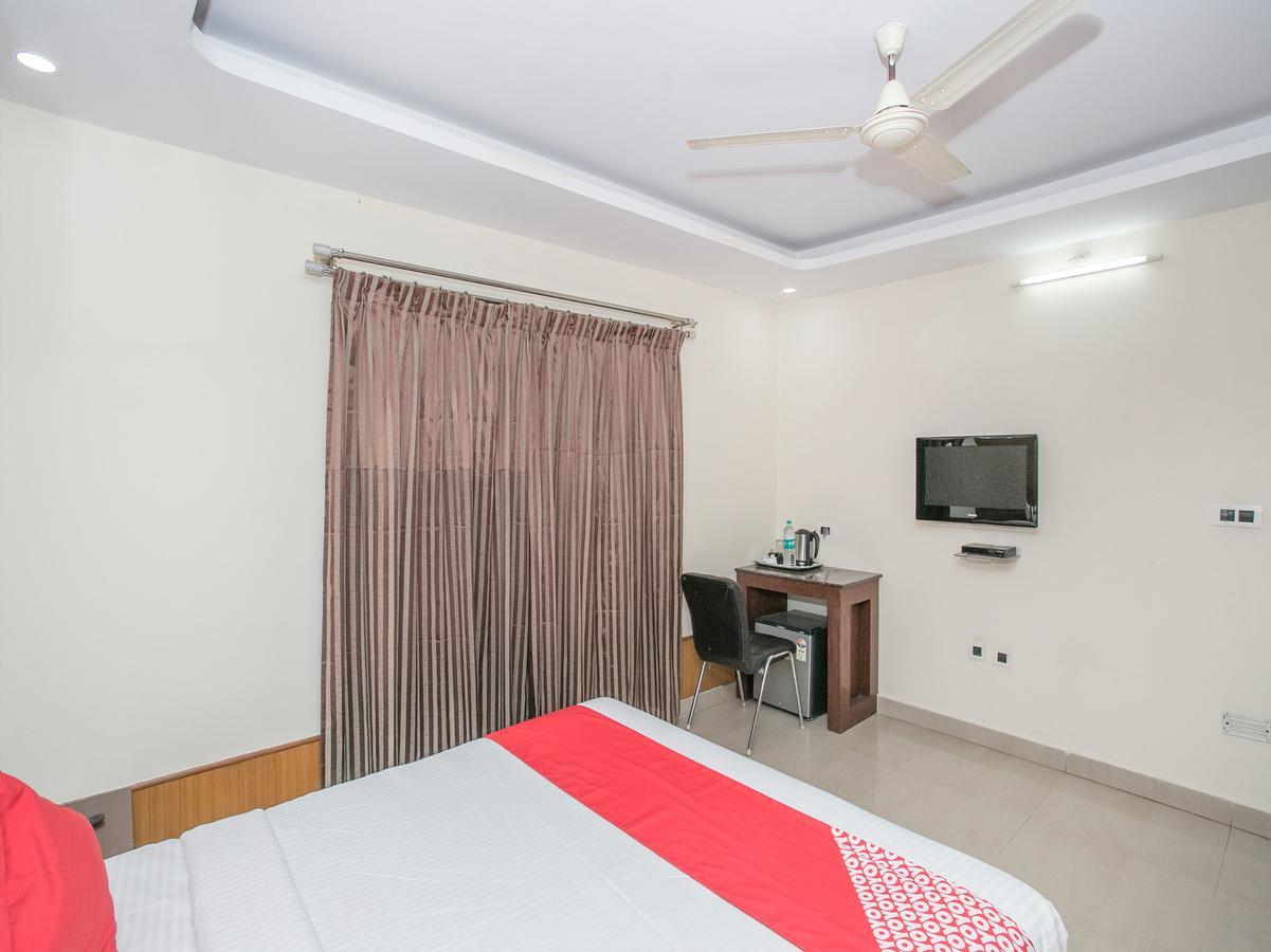 Oyo 14204 Comfort Residency