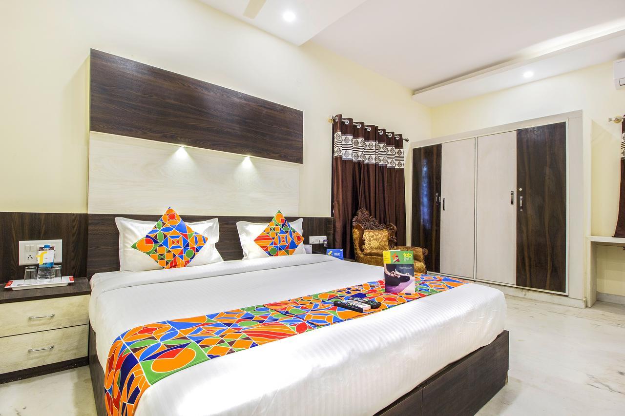 Fabhotel Crown - Nr Sony Signals 3*