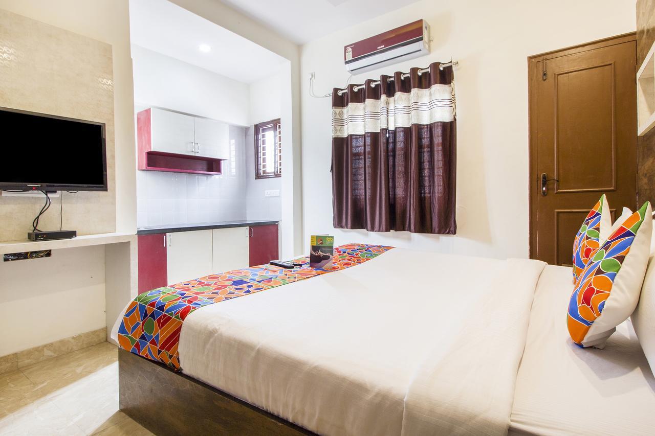 Fabhotel Crown - Nr Sony Signals Hotel Bangalore