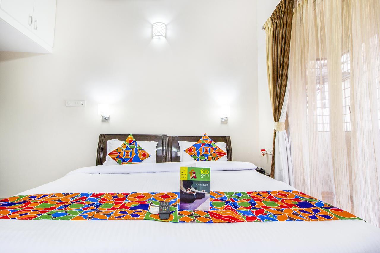 Fabexpress Kaithlyns Hospitality
