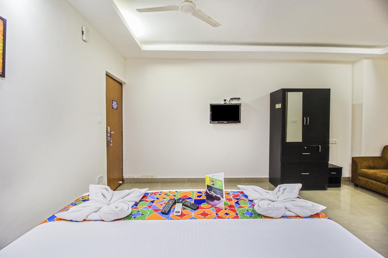 Hotel Ram4 Seasons Silk Board