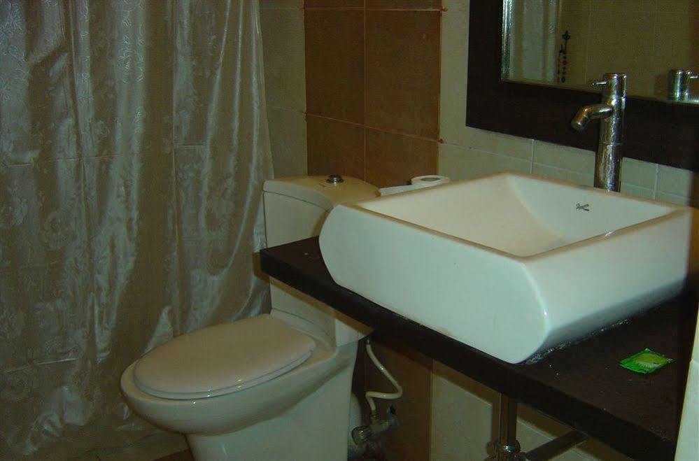 Transit Living Hotel