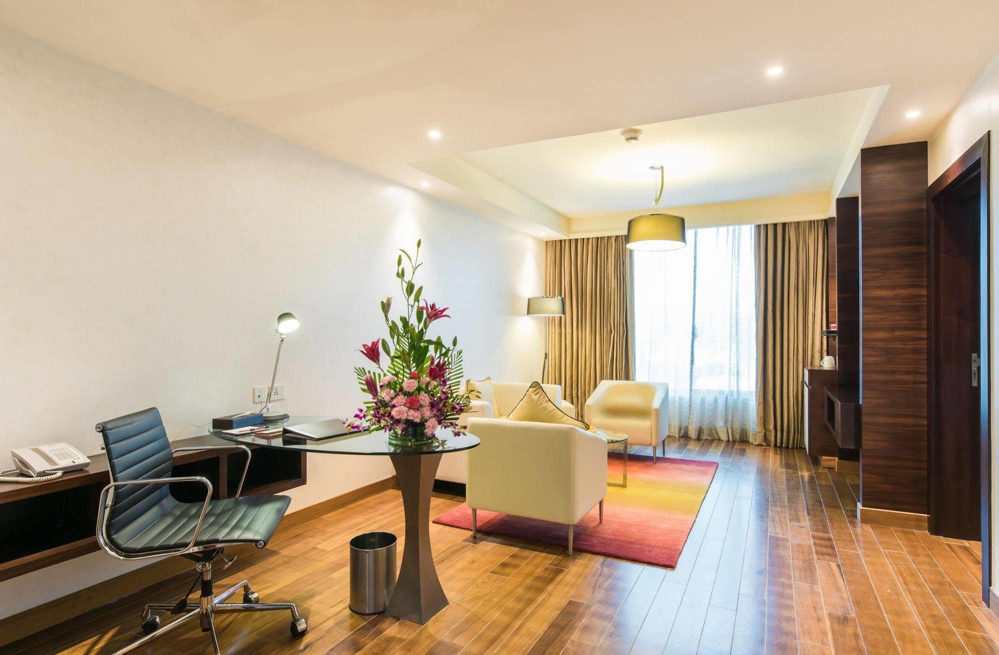 Howard Johnson By Wyndham, Hebbal, Hotel 4*
