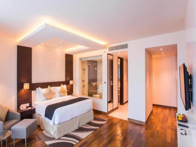 Howard Johnson By Wyndham, Hebbal,