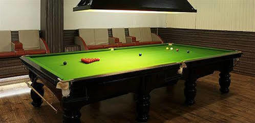 Chairman's 3*