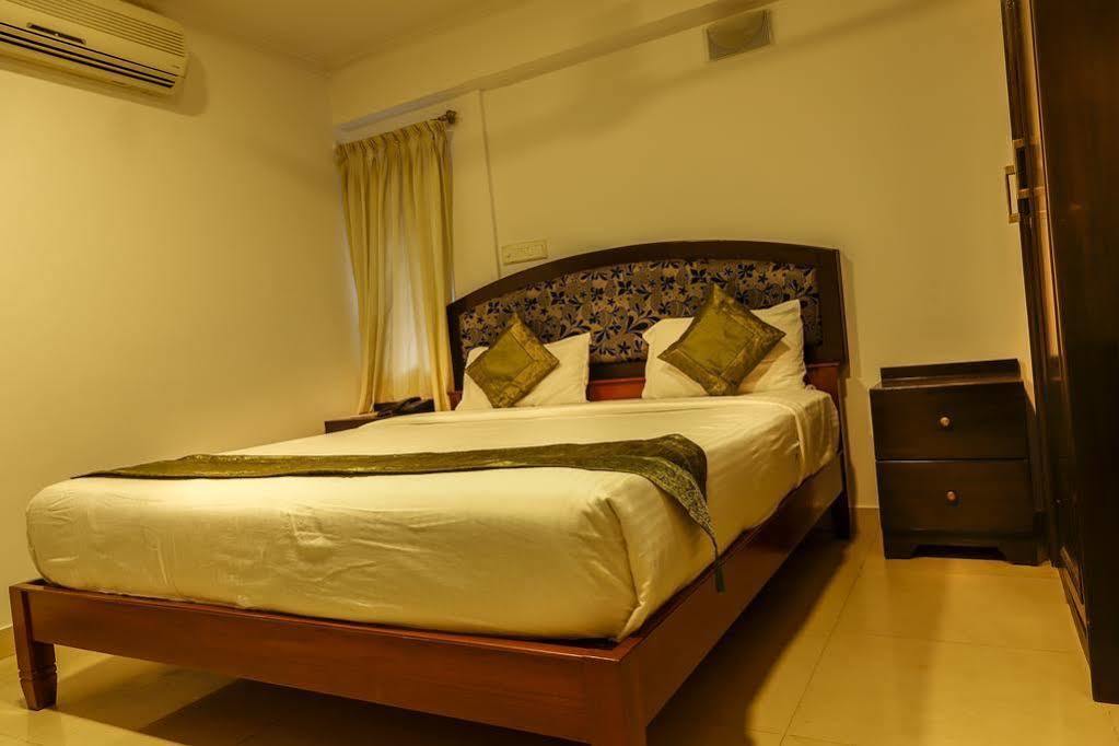 Octave Fairway Hotel