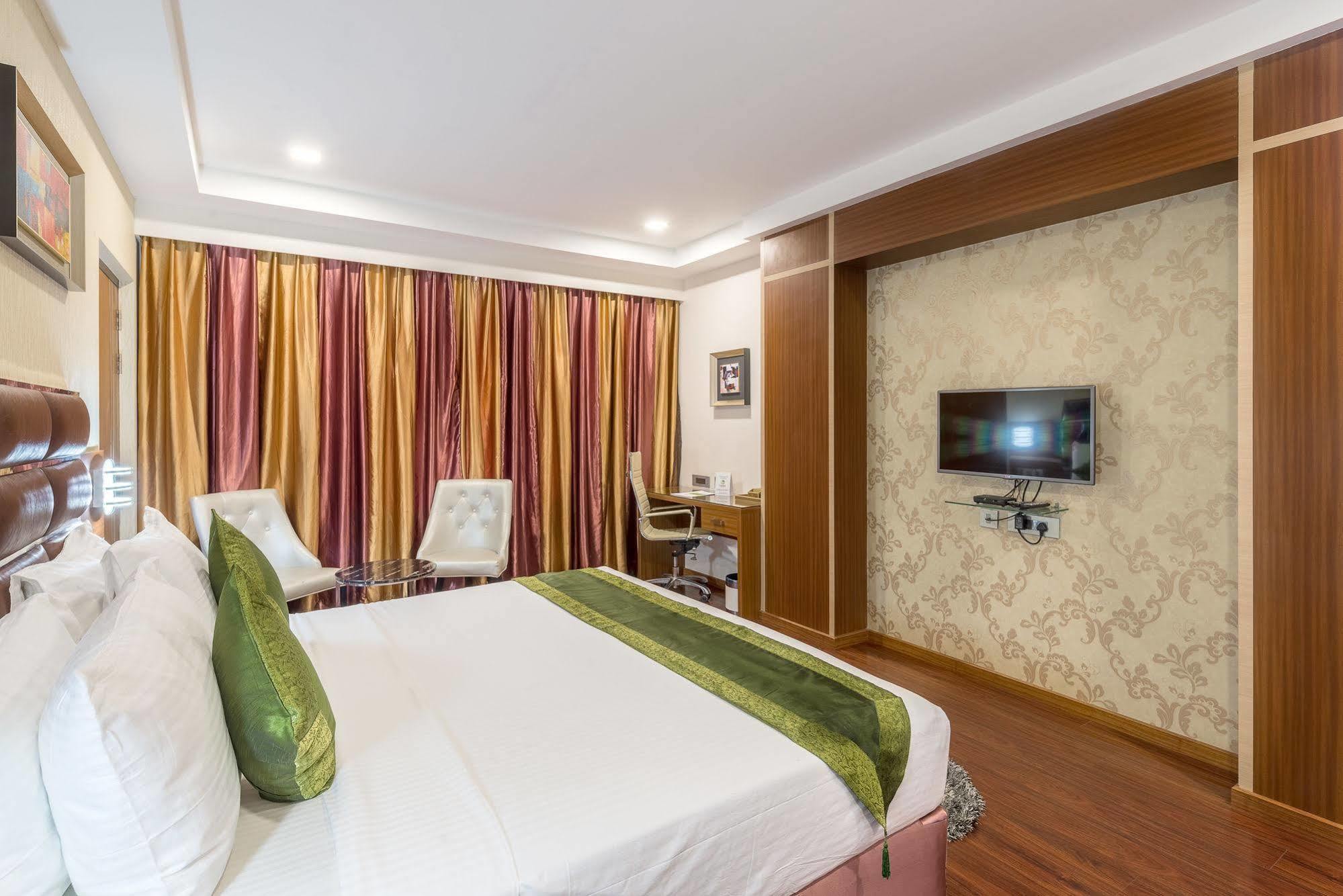 Hotel Sahar Pavillion