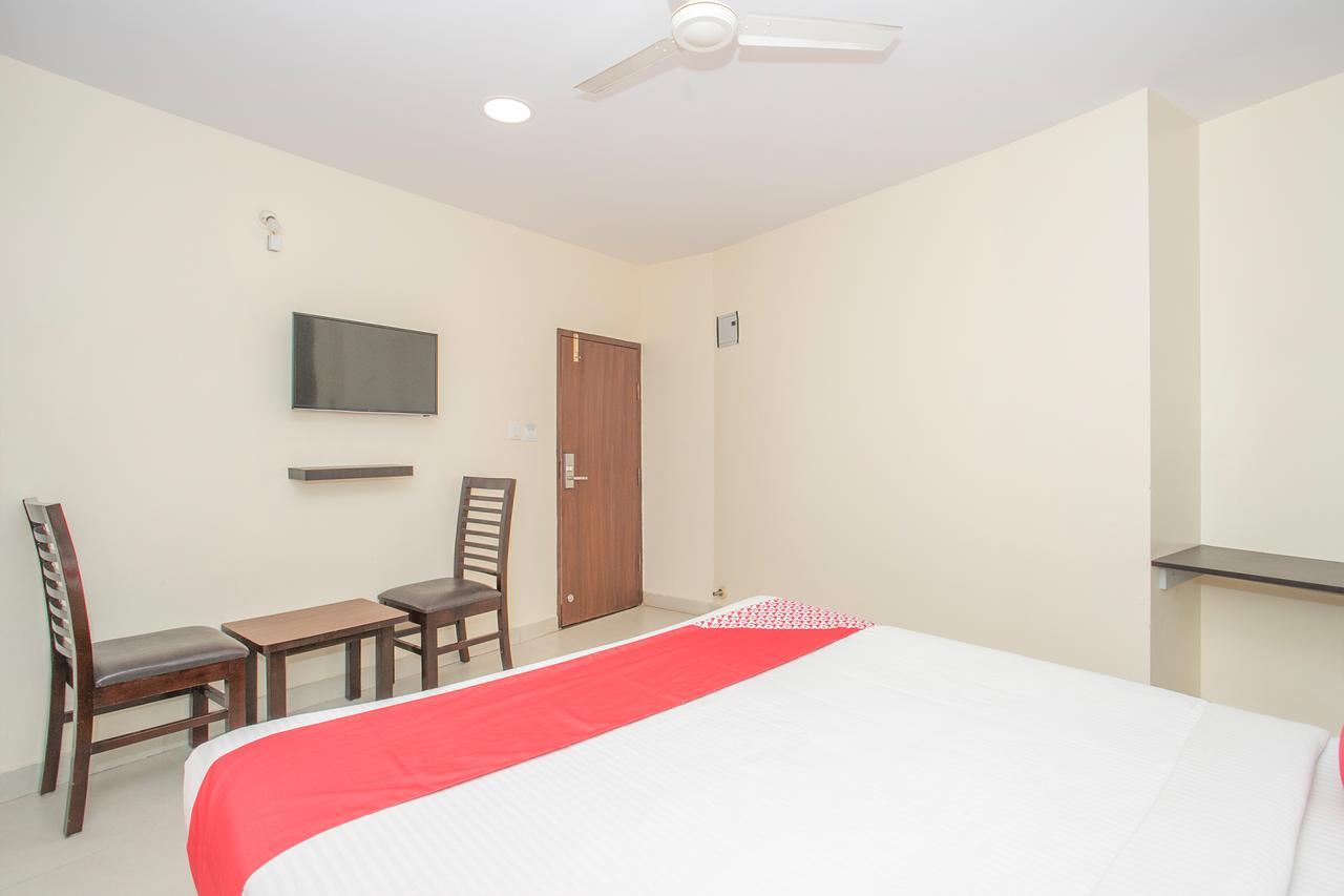 Oyo 10518 Kushi Comforts 3* Bangalore