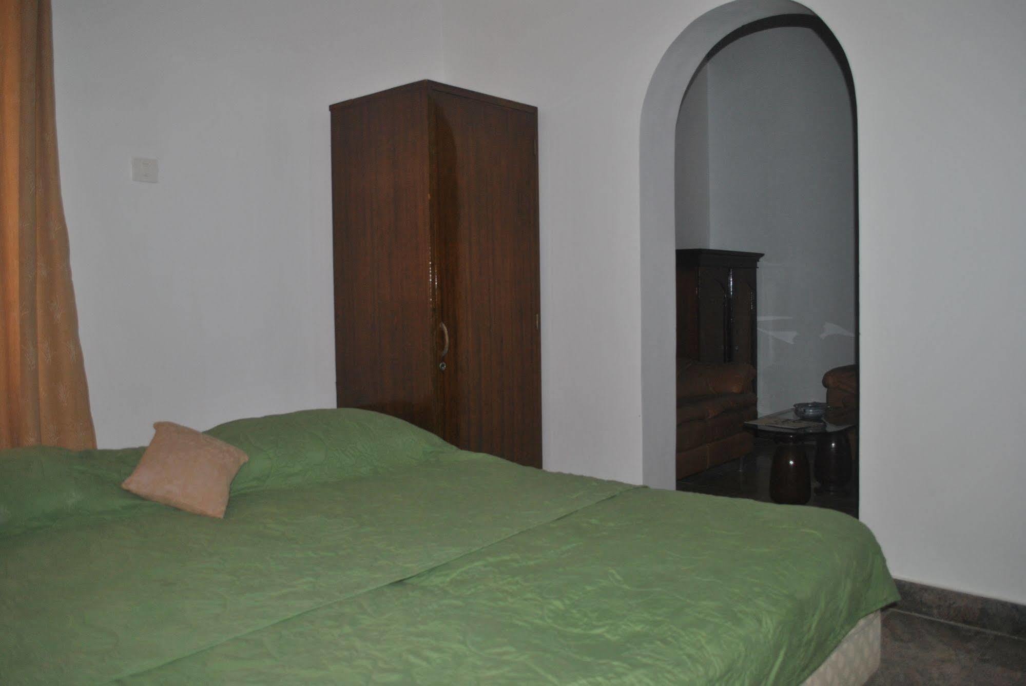 Eagle Ridge Resort Bangalore