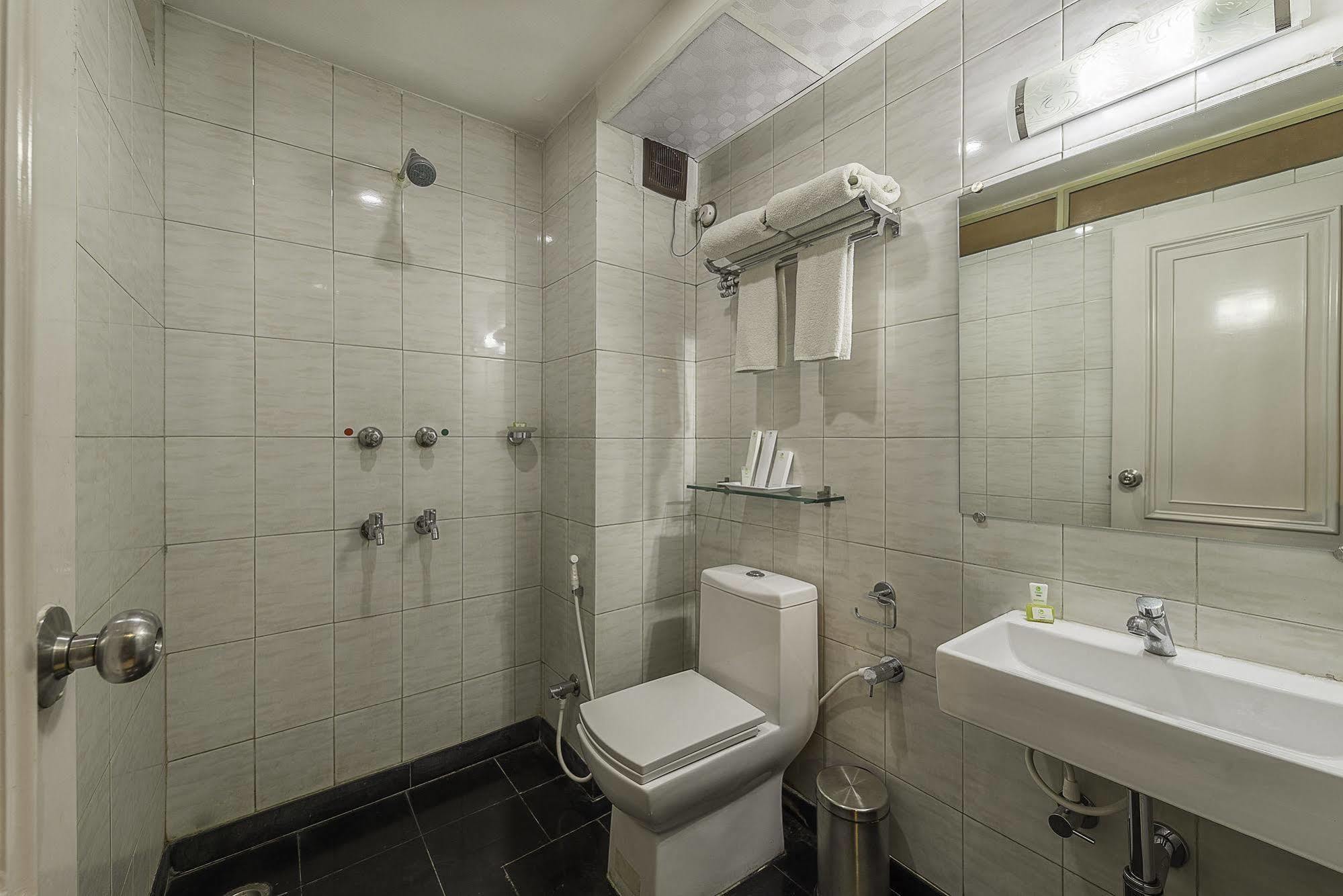 Hotel Cartier Biznotel Bangalore
