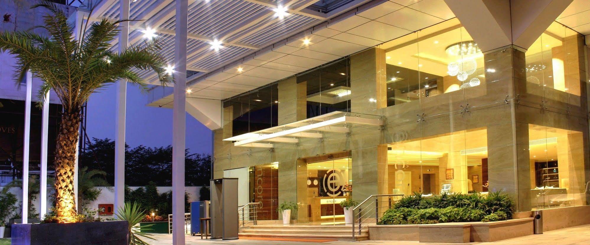 Hotel Ramada Encore Domlur 4*