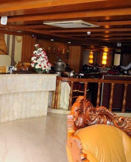 The Shelton Grand Hotel 3*