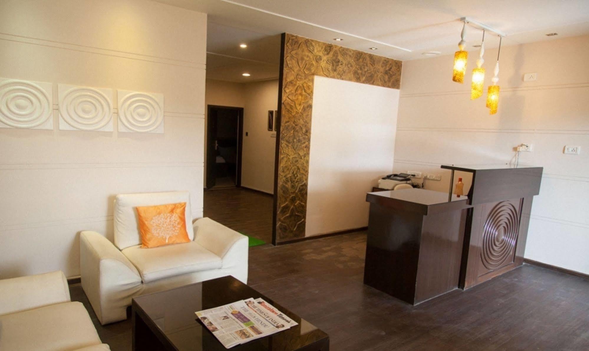 Hotel Fabhotel Corporate Nest Koramangala 3*