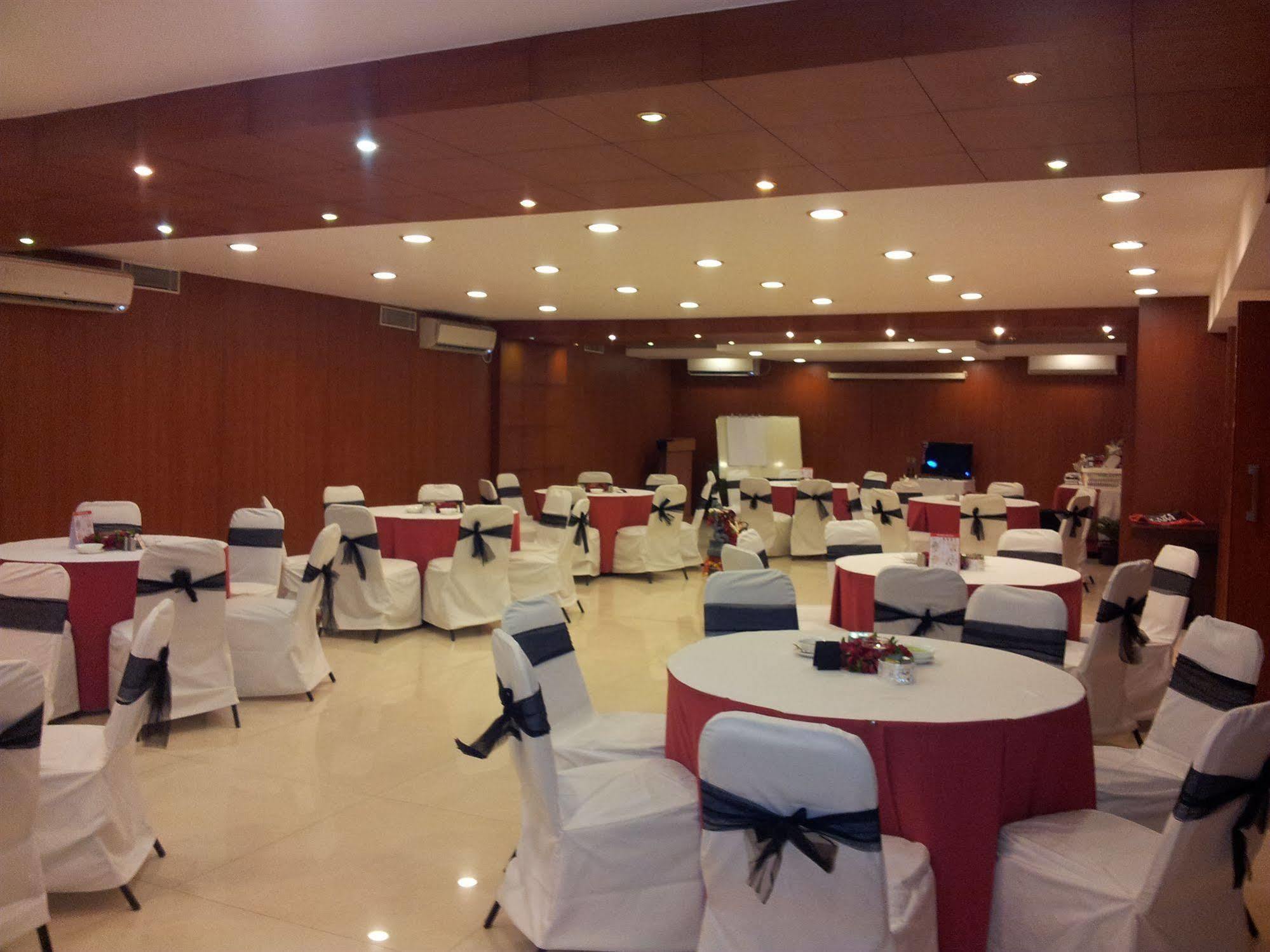 Shilton Royale Hotel Bangalore