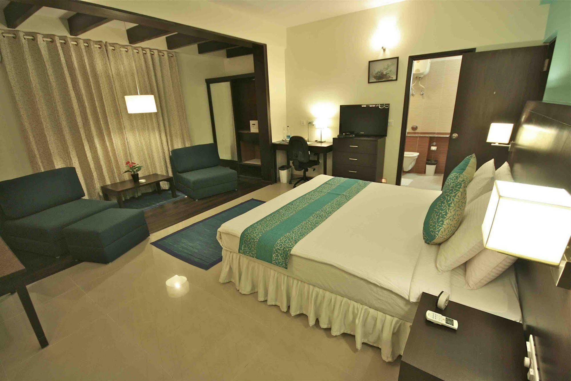 Hotel Treebo Trend Sterling 3*