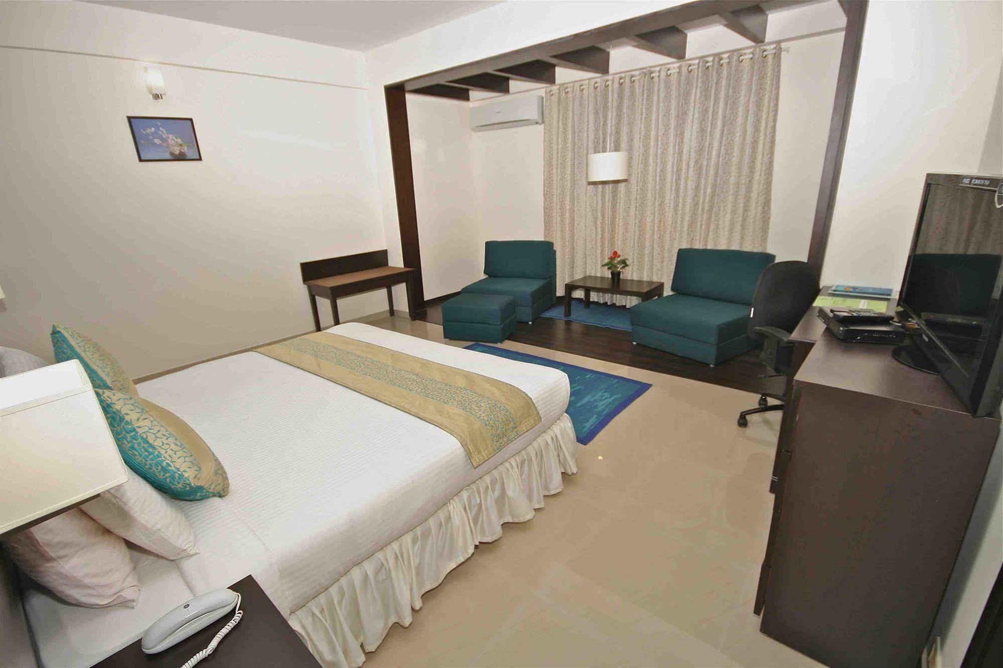Hotel Treebo Trend Sterling 3*