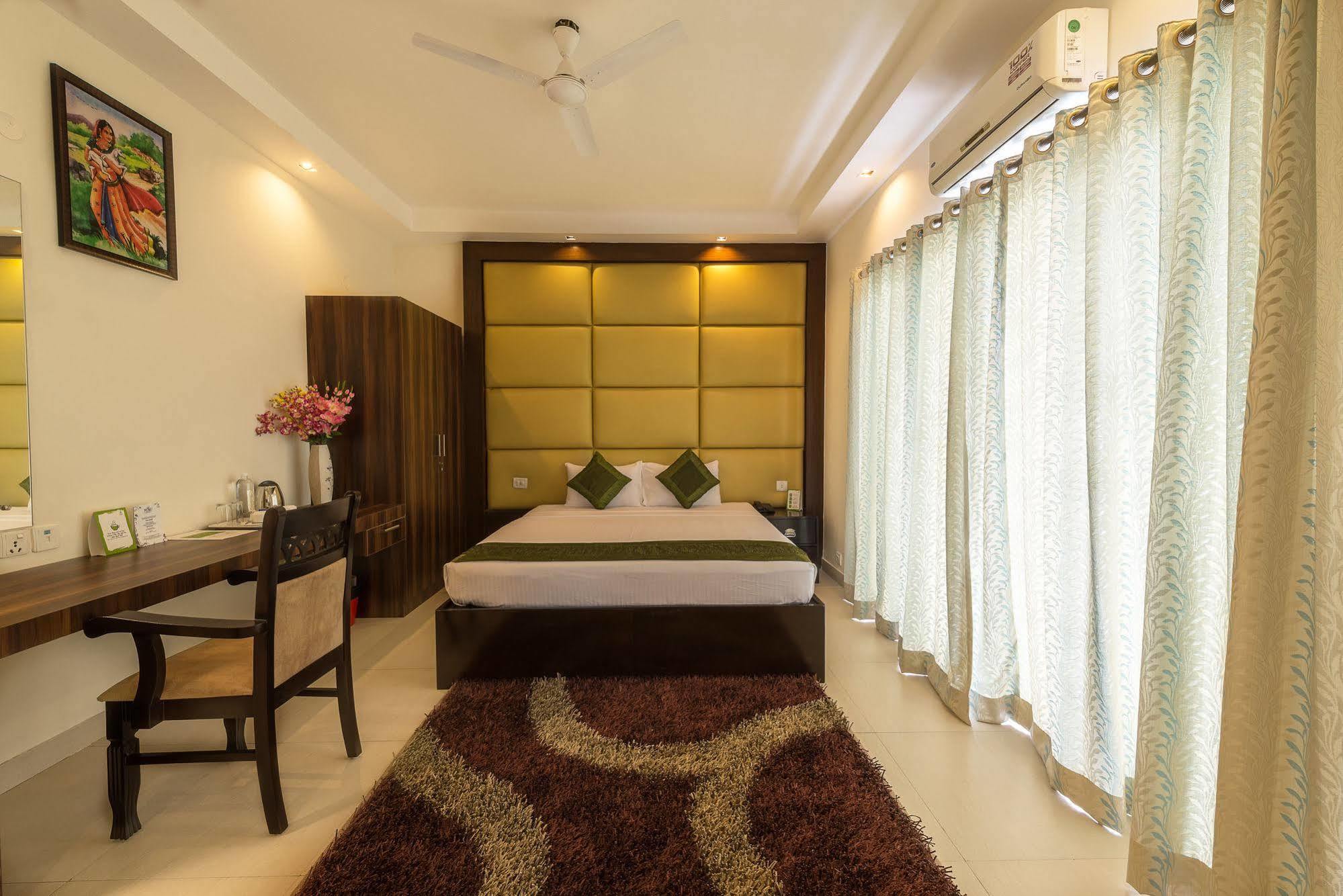 Hotel Golden Tranquility 3*