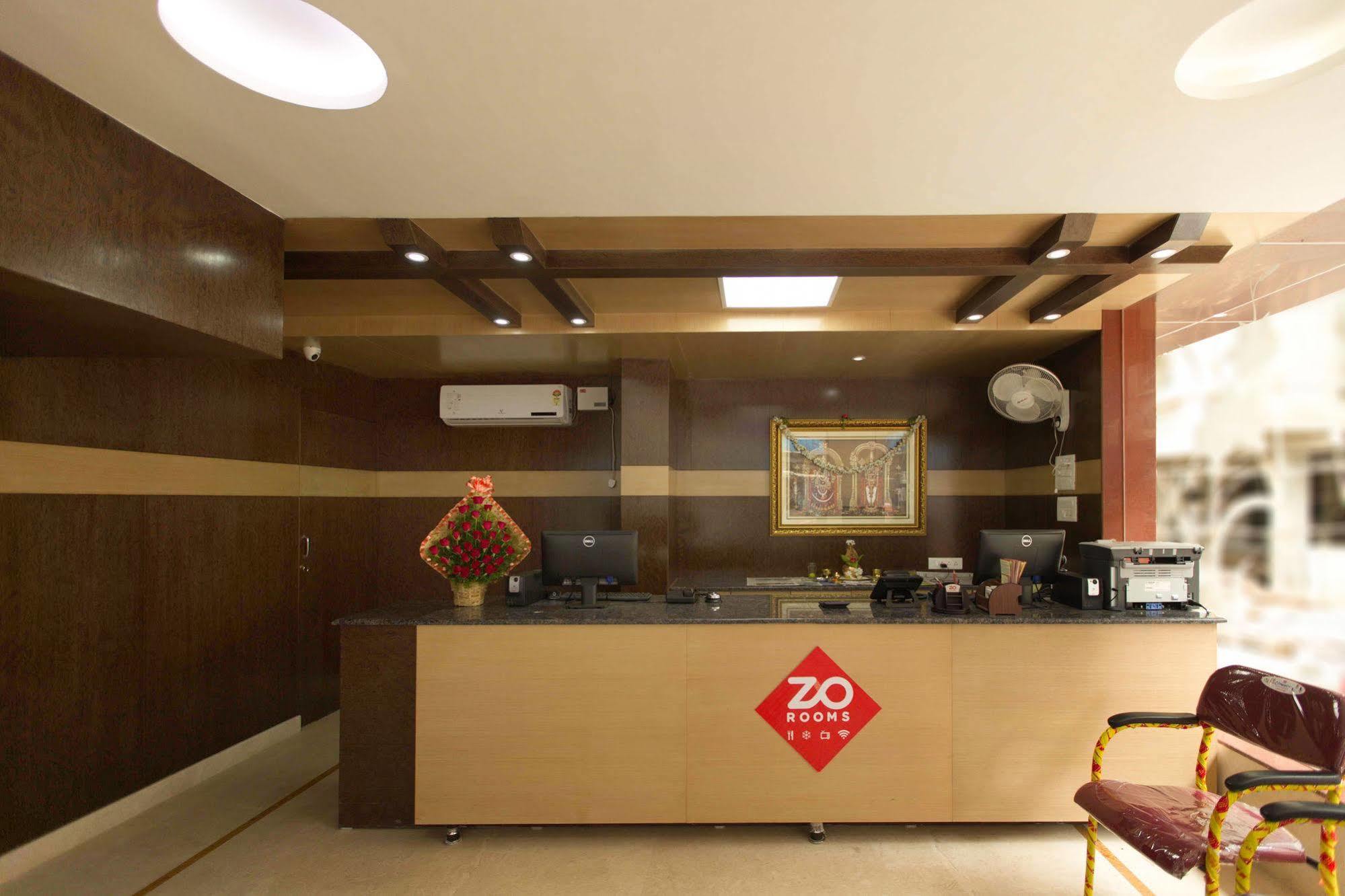 Hotel Zo Majestic Anand Rao Circle 3*