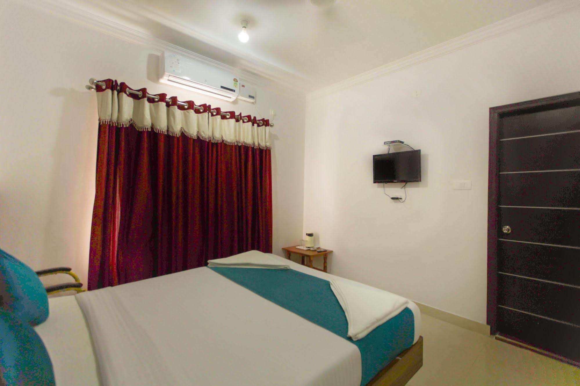 Zo Majestic Anand Rao Circle 3*