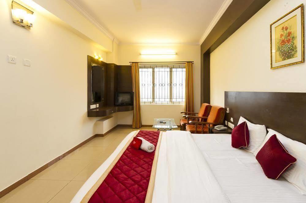 Hotel Oyo Mg Road Trinity Circle 3*
