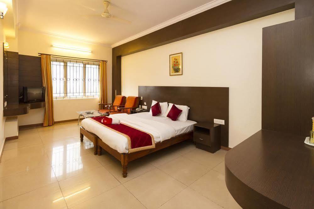Hotel Oyo Mg Road Trinity Circle