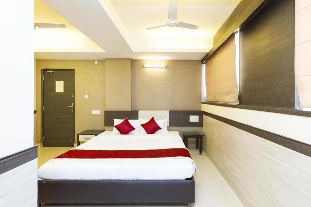 Oyo Vijayanagar 3*