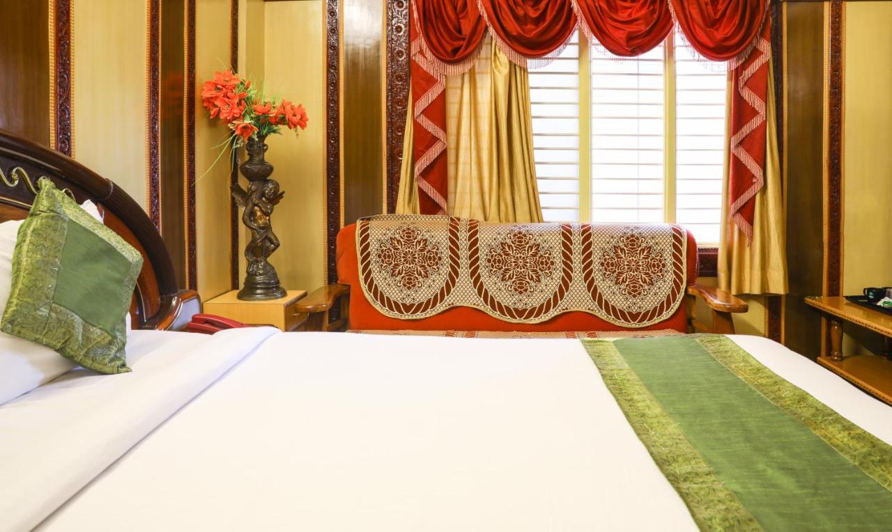 Treebo Nava Nidhi Comforts Hotel