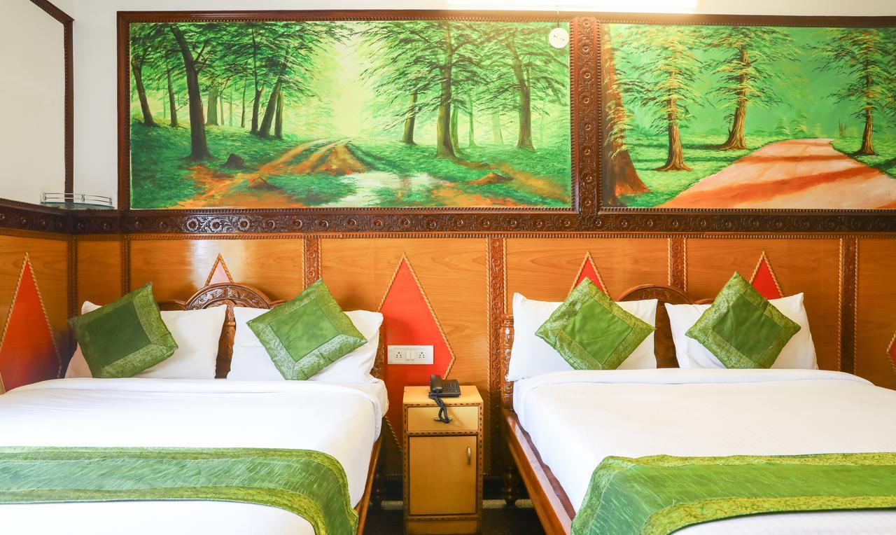 Treebo Nava Nidhi Comforts Hotel 3*
