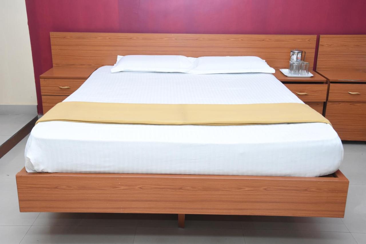 Hotel Surya Residency Majestic