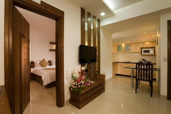 The Nines Business Hotel 3*