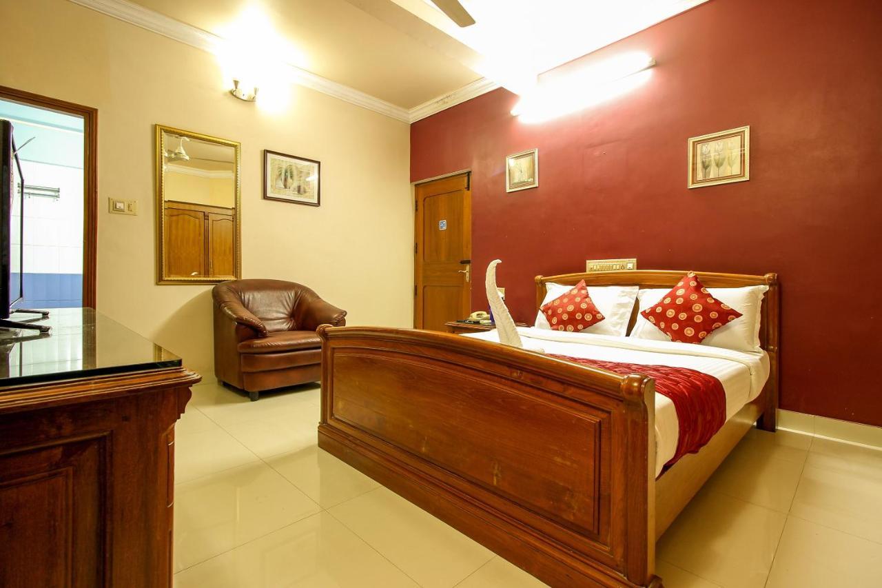 Hotel Oyo 24573 Eyrie Comforts Bangalore