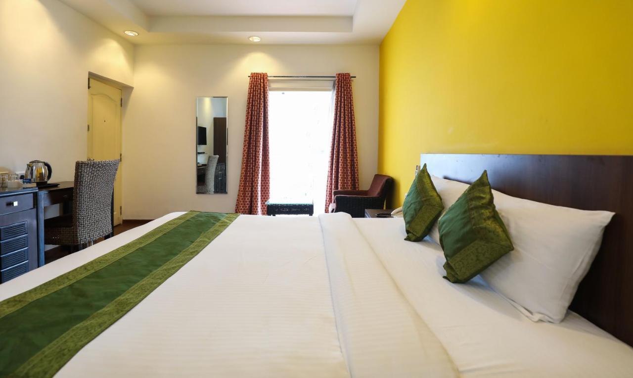 Hotel Treebo Trend White Mg