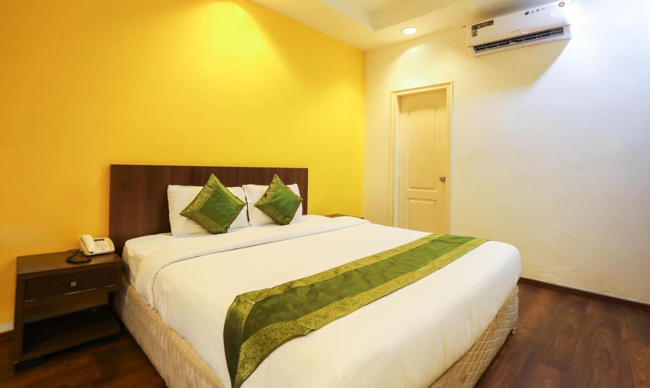 Treebo Trend White Mg Hotel 3*