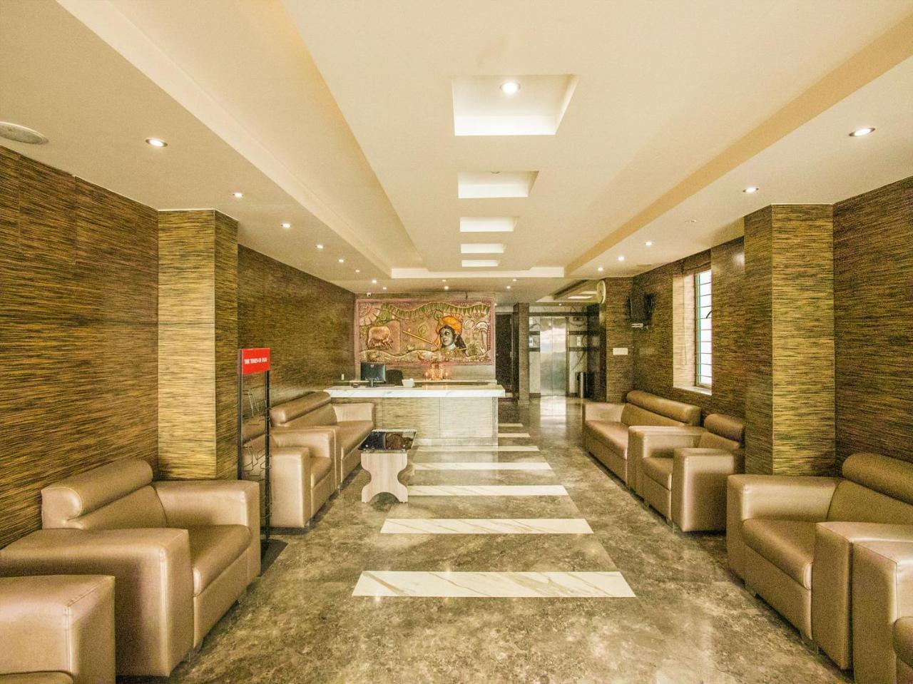 Hotel Oyo 16557 Sri Krishna International