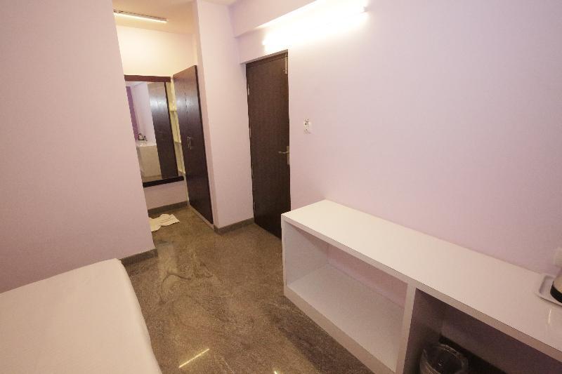 Meridien Suites - A Dubuque Suites, Hotel