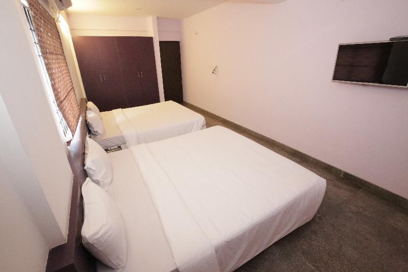 Meridien Suites - A Dubuque Suites, Hotel