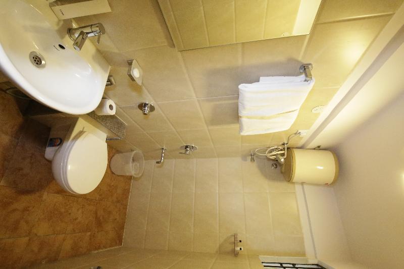 Hotel Meridien Suites - A Dubuque Suites, Bangalore