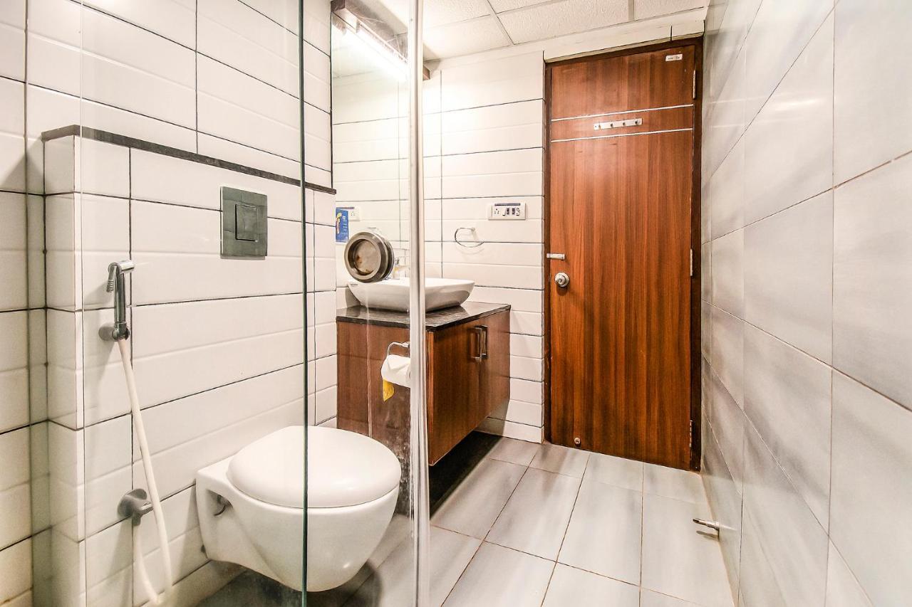 Hotel Fabhotel Oakwoods Serai 3*