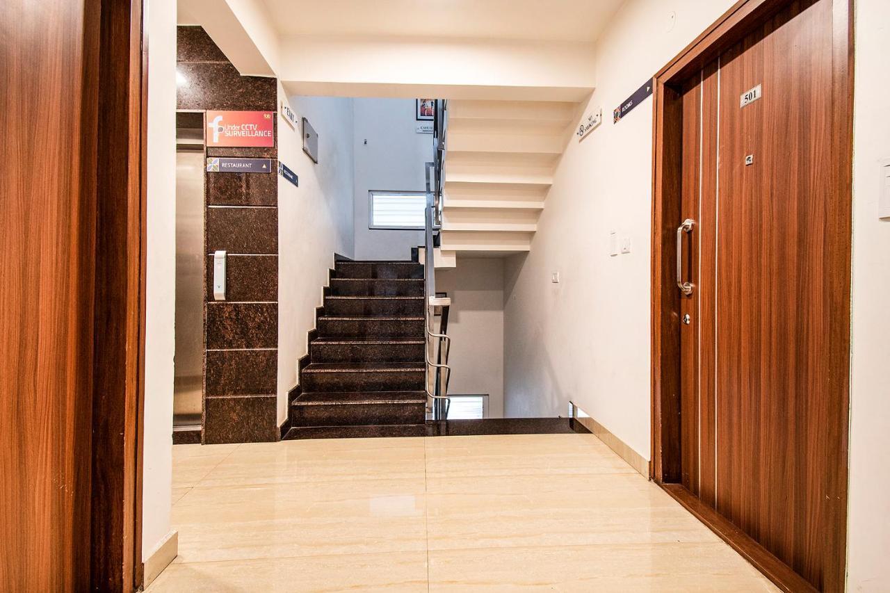 Hotel Fabhotel Oakwoods Serai 3*