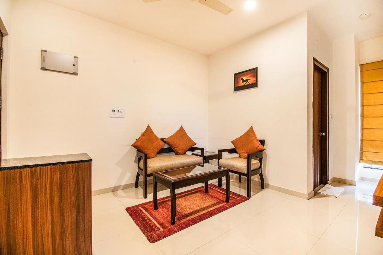 Fabhotel Oakwoods Serai Hotel 3*