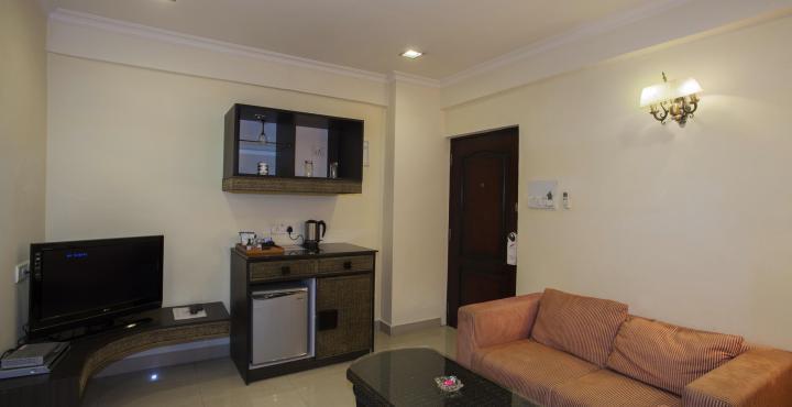 Hotel Shilton Royale