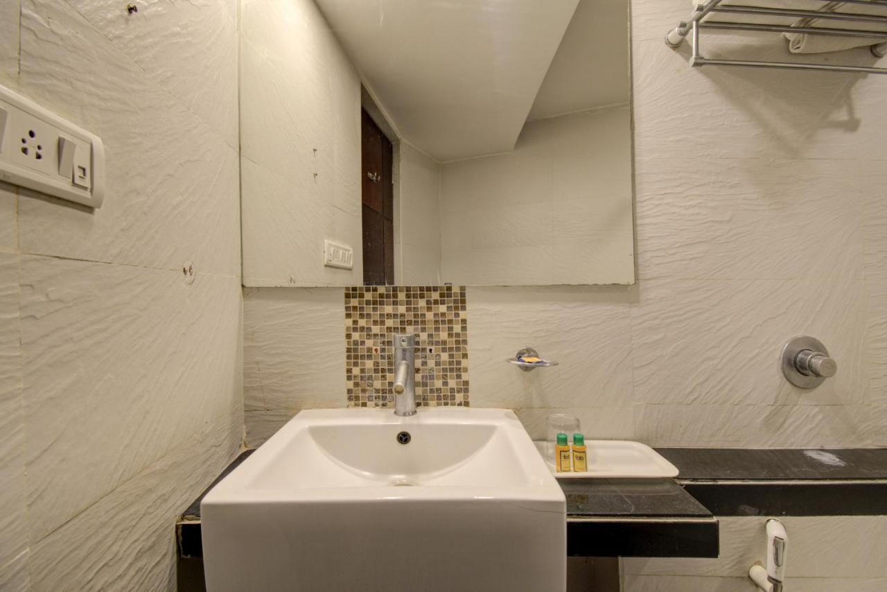 C - Lotus Park Hotel 3*