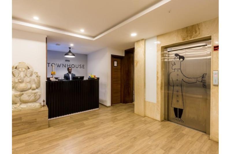Oyo Townhouse 029 Brigade Road Hotel Bangalore